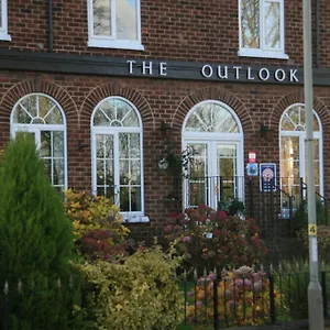 Guest house Outlook ****